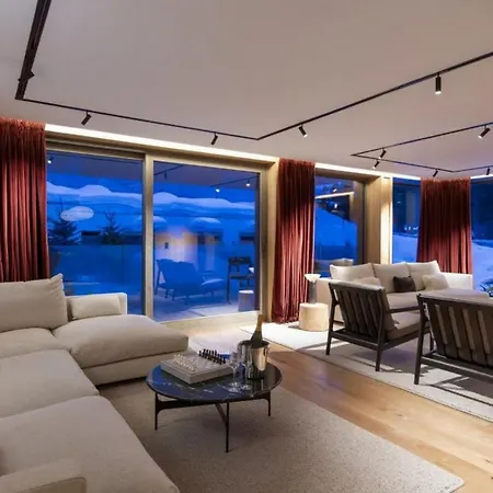 5bdr Stylish Overlooking Courchevel's Pistes- If You Want To Book, Please Contact On Wh-ats-app - 0034-605-434-371 !!!! *
