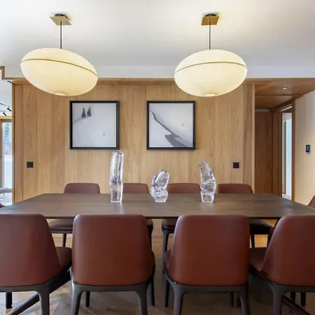 5bdr Stylish Overlooking Courchevel's Pistes- If You Want To Book, Please Contact On Wh-ats-app - 0034-605-434-371 !!!!